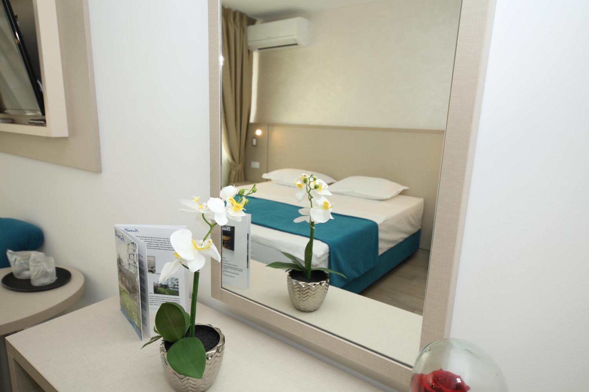 Hotel Delfin Мамая Экстерьер фото
